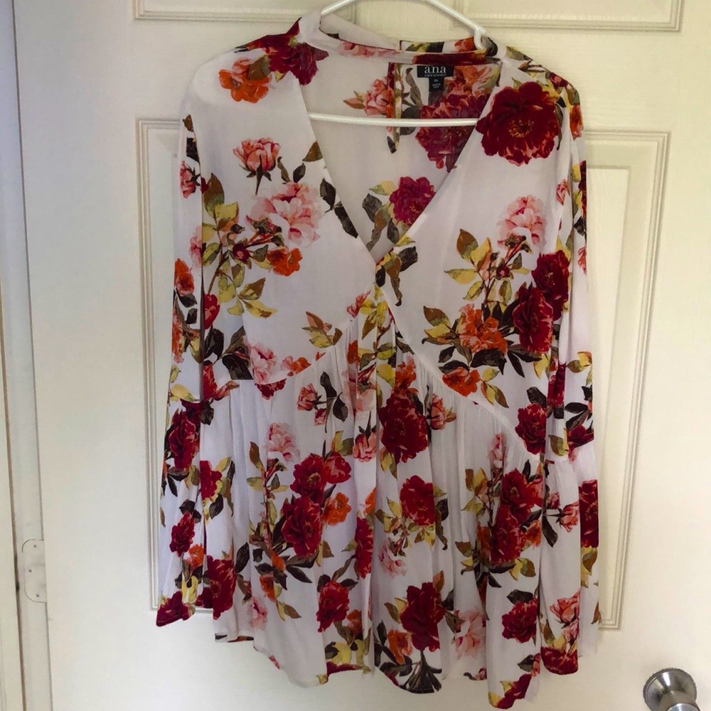 a new day White Floral Bell Sleeve Blouse with deep V neck, flowy, bohemian - XL